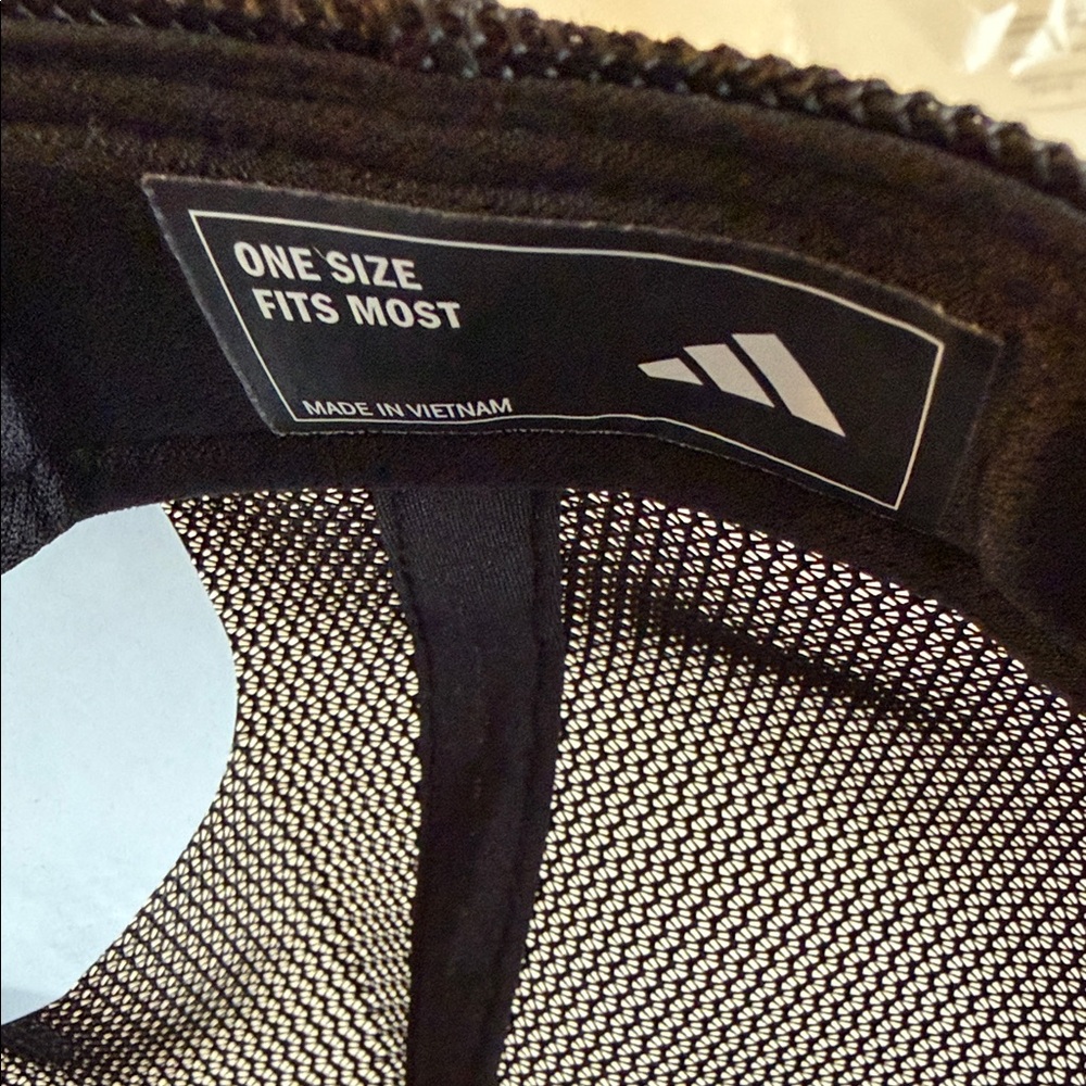 Adidas Black Golf Cap - Picture 6 of 6